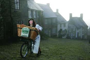 Hovis ad featuring Olympic cycling champion Victoria Pendleton