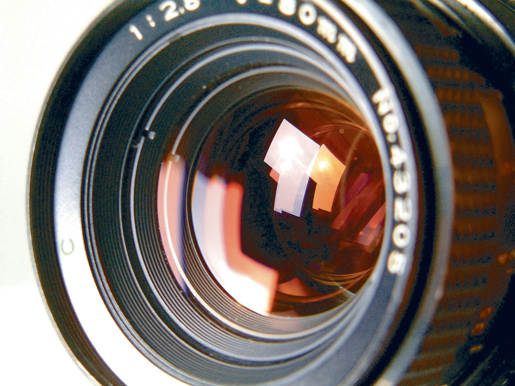 /q/t/s/deepsee_lens.jpg