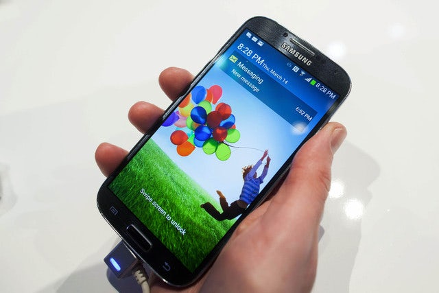 SamsungGalaxyS4-Product-2013