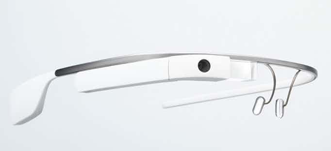 Google-Glass-2013.304