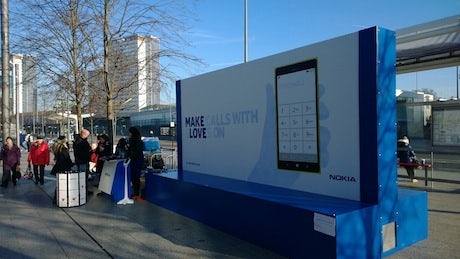 NokiaOutdoorAd-Campaign-2014_460