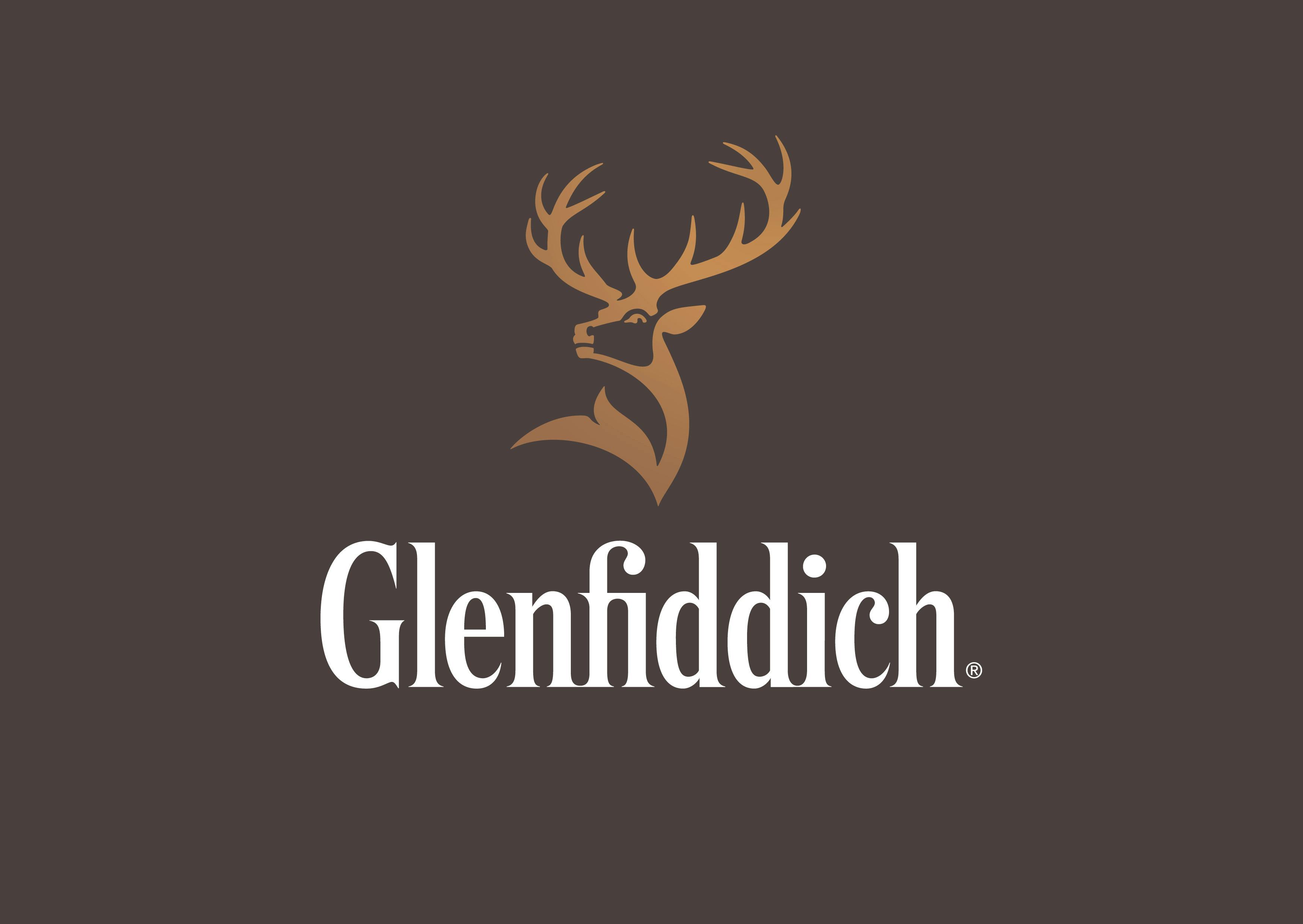 glenfiddich 12 year old scotch whisky bottle Stock Photo - Alamy