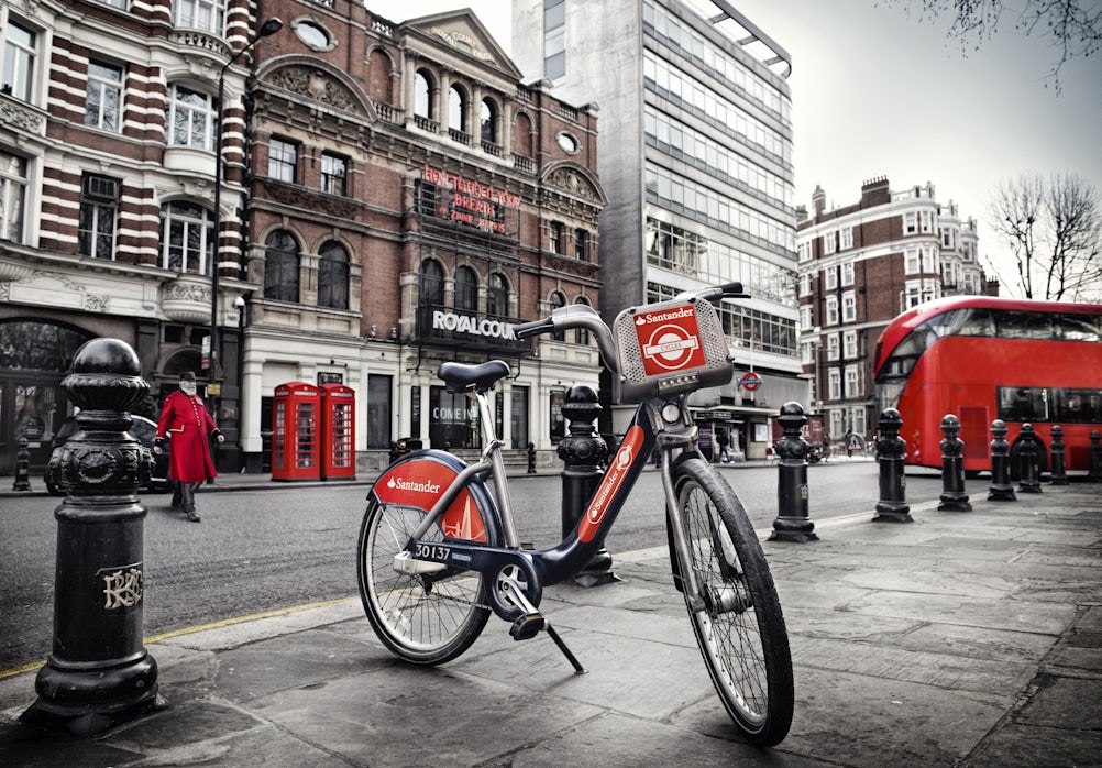 The new red colours of the 'Santander Cycles' tie in nicely with the capital’s iconic buses and post boxes.