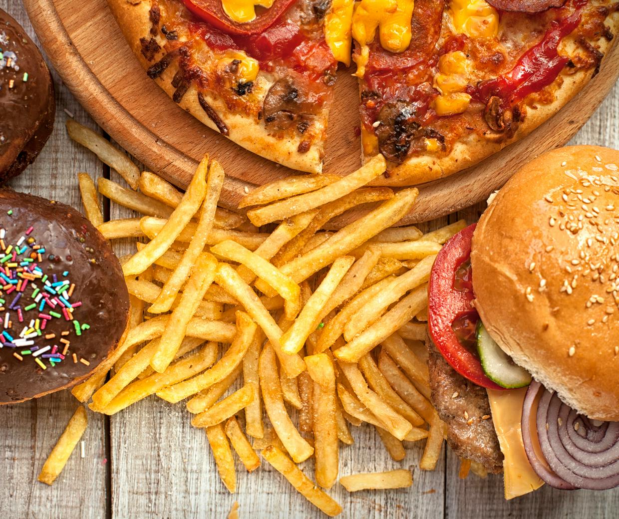 Brands found targeting junk food ads at children online