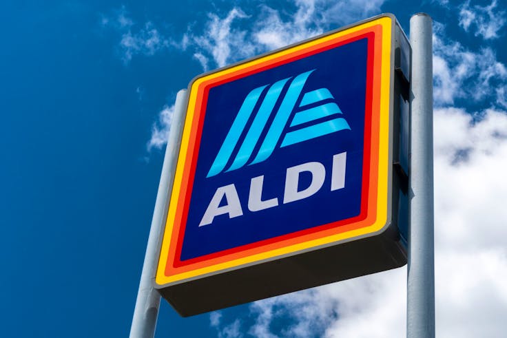 Aldi to sell 'game-changing' car gadget to keep you warm - costing less  than £10