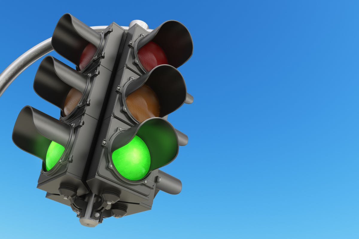 What Marketers Need To Stop Start And Continue Doing In 2024   Traffic Light 