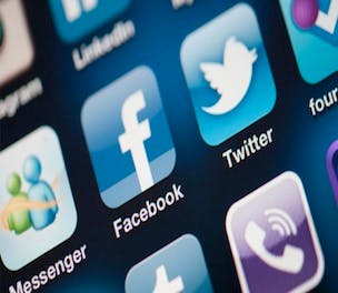 Facebookmobile-product-2013_304