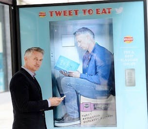 walkers twitter vending 2014 304