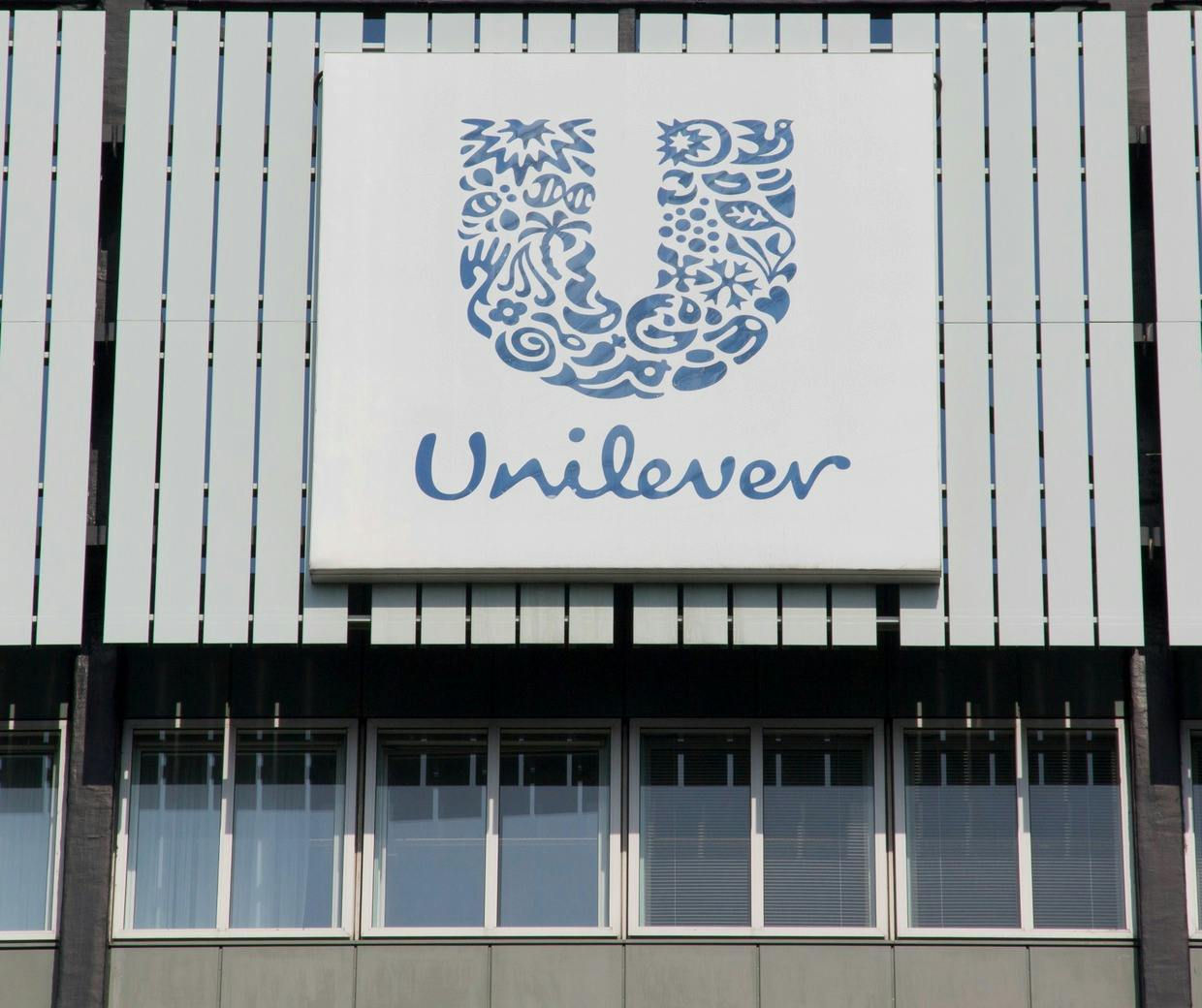Unilever, Google Partner to End Supply Chain Deforestation | BrainStation®, image size:1240x1040