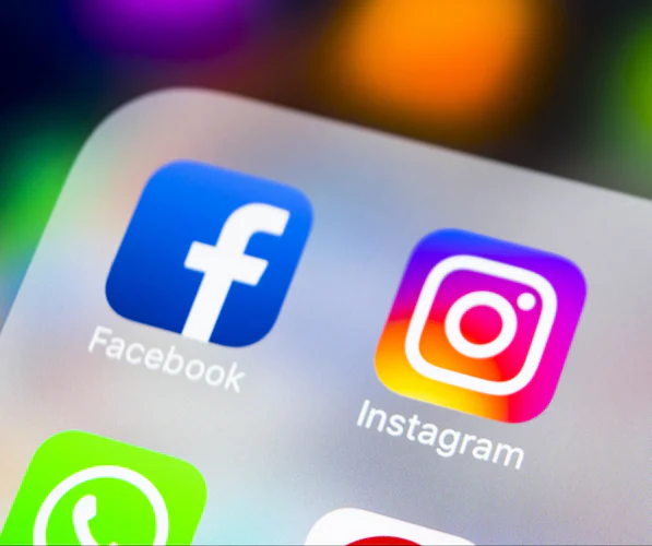 Facebook Instagram mobile apps