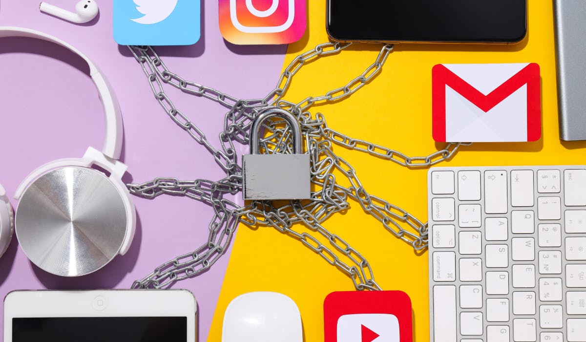 The Week in Tech: A ban on social media and an unlikely comeback
